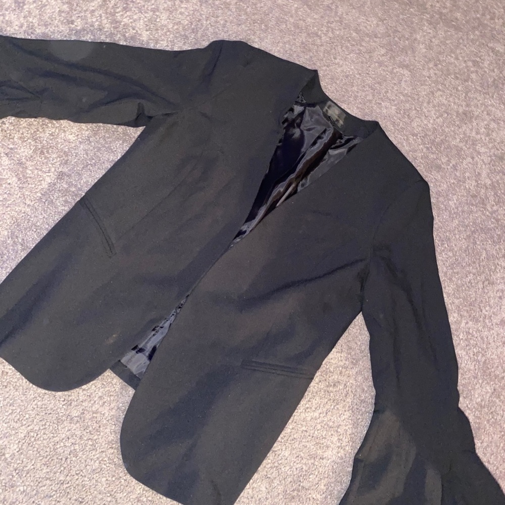 flare arm blazer